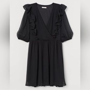 H&M Ruffled Short Sleeve Dress in Black (M)